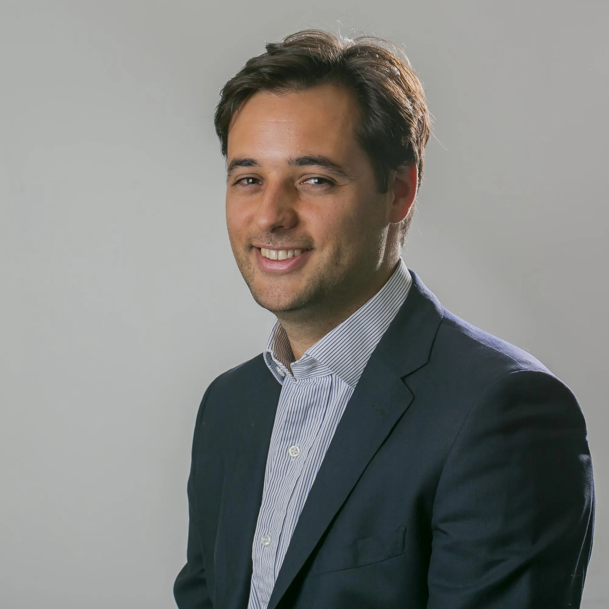 Portrait corporate en lumière naturelle